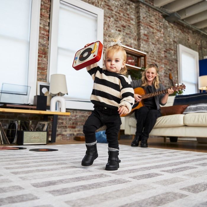 Tiny Love dj pultas tiny rockers