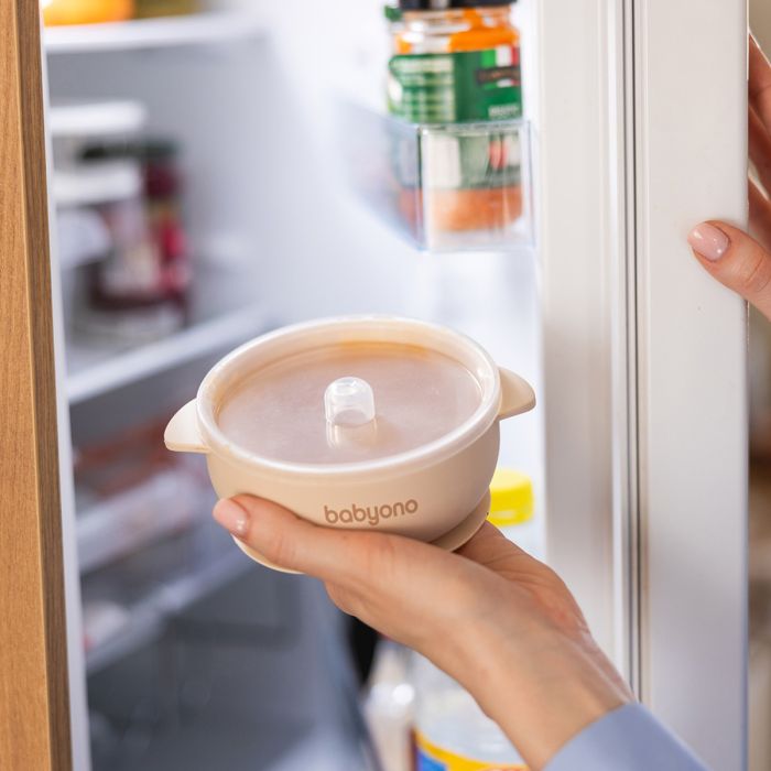 Babyono lėkštutė silikoninė neslystanti su dangteliu kreminė 1662/03