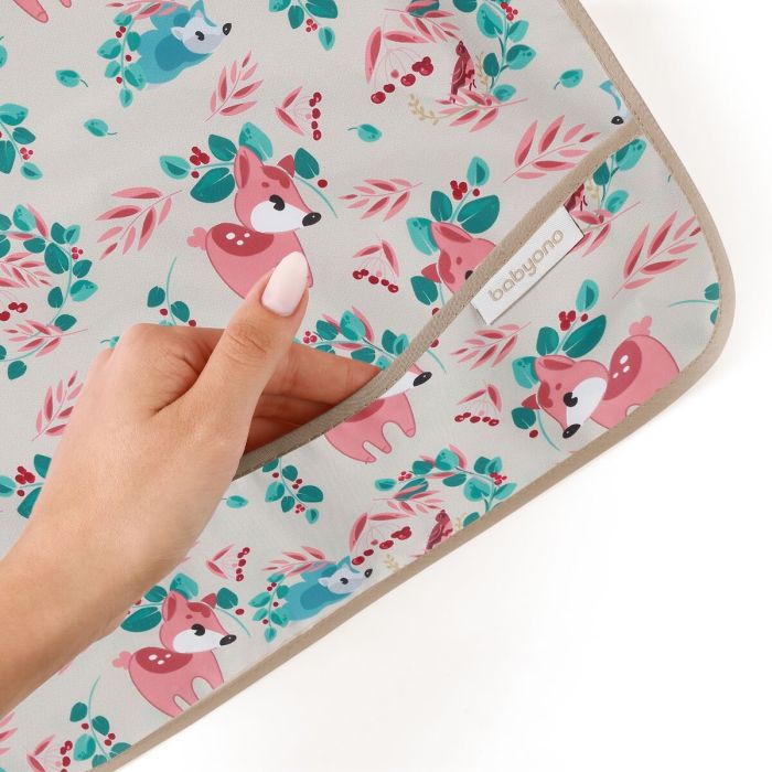 Babyono prijuostė neperšlampama su kišene nuo 24 mėn miškas rudas 1642/02