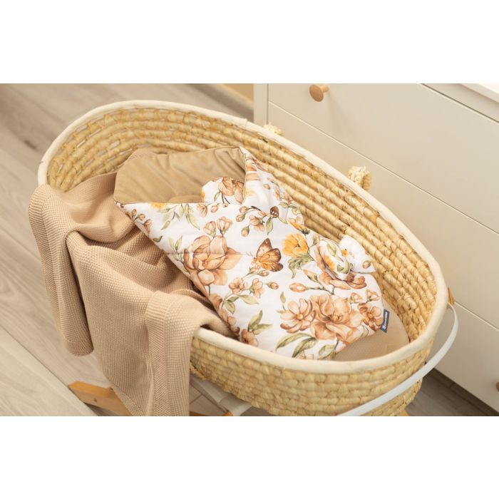 Ümbriktekk beebidele "Floral beige"