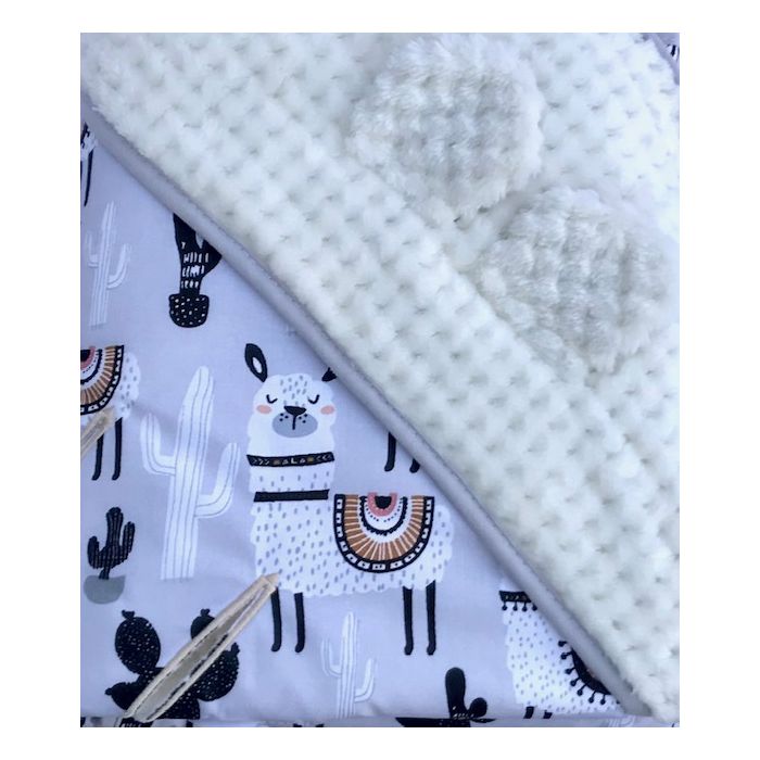 Pledas automobilinei kėdutei