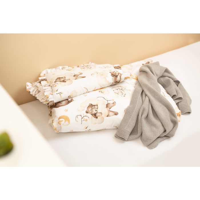 Voodipesu beebidele 135x100 "Cosy clouds" volangiga 